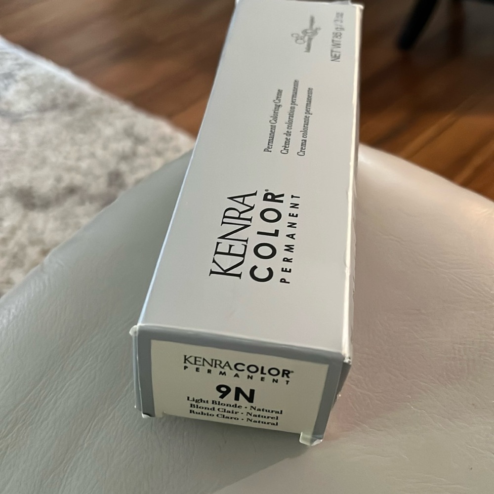 Kenra permanent color 9 N. 3oz